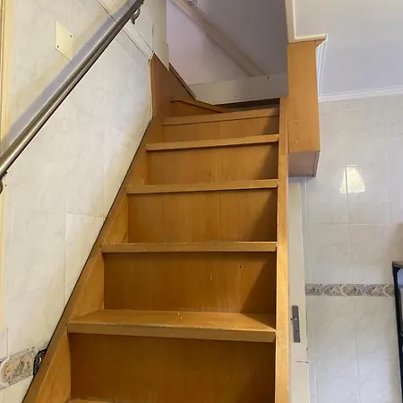 Nas Olaias A 5 Minutos Da Faculdade Isel E Ist *