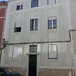 Διαμέρισμα Nas Olaias A 5 Minutos Da Faculdade Isel E Ist *